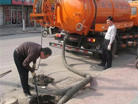 临潭清掏化粪池，健康生活从这里开始